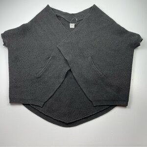 Akemi + Kim Anthropologie Etienne Ribbed Knit Wrap Poncho Cape Sweater Gray O/S